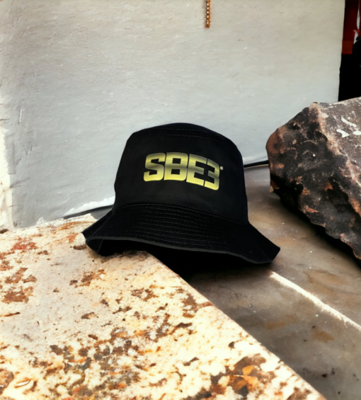 SBE3 Bucket hat black-gold Sbe3.nl