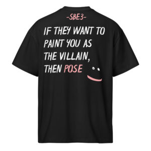 SBE3 Tee Oversized Black - Pose